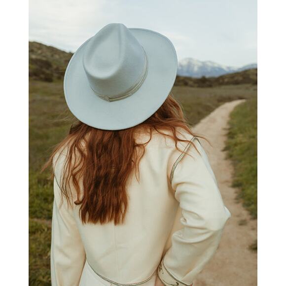 Freya Robin Hat in Powdered Blue size S/M $294 - Picture 3 of 12